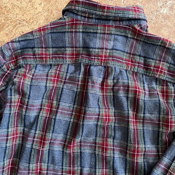 LL BEAN SLIGHTLY FITTED FLANNEL - Picture 8 of 8